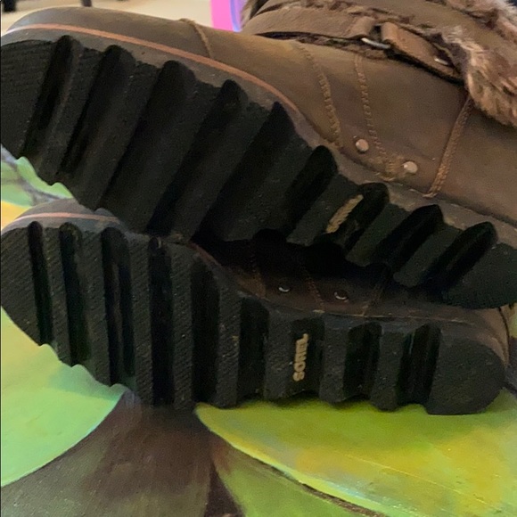 Sorel Joan of Arctic fur bootie - Picture 6 of 6